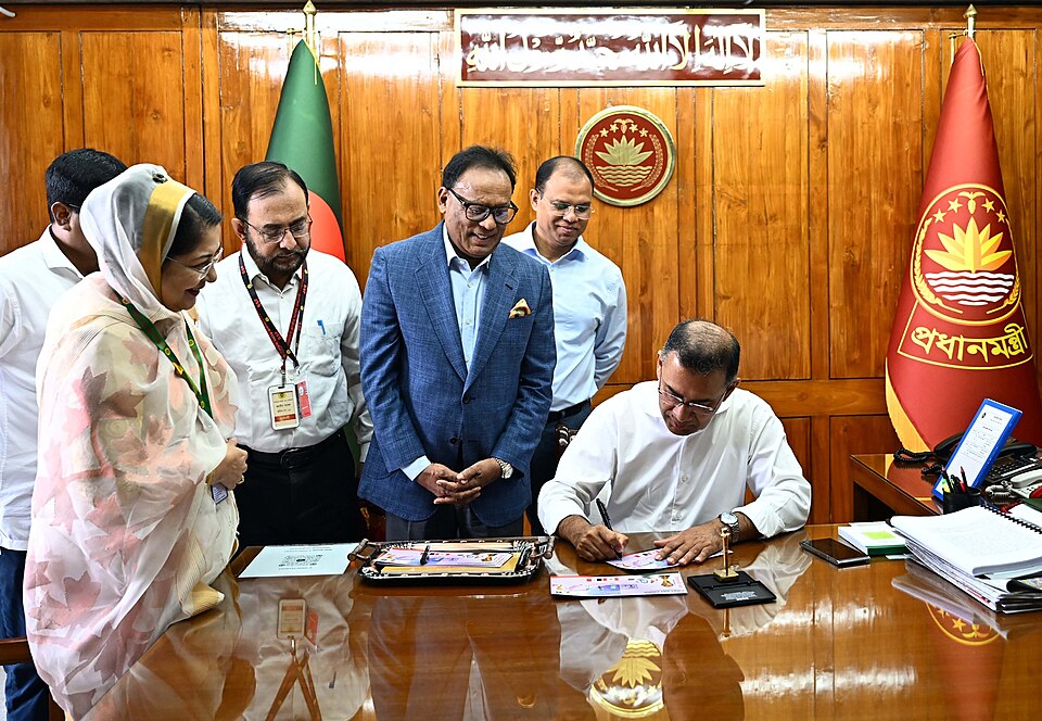 Bangladesh 2006 FIFA World Cup commemorative postage stamp